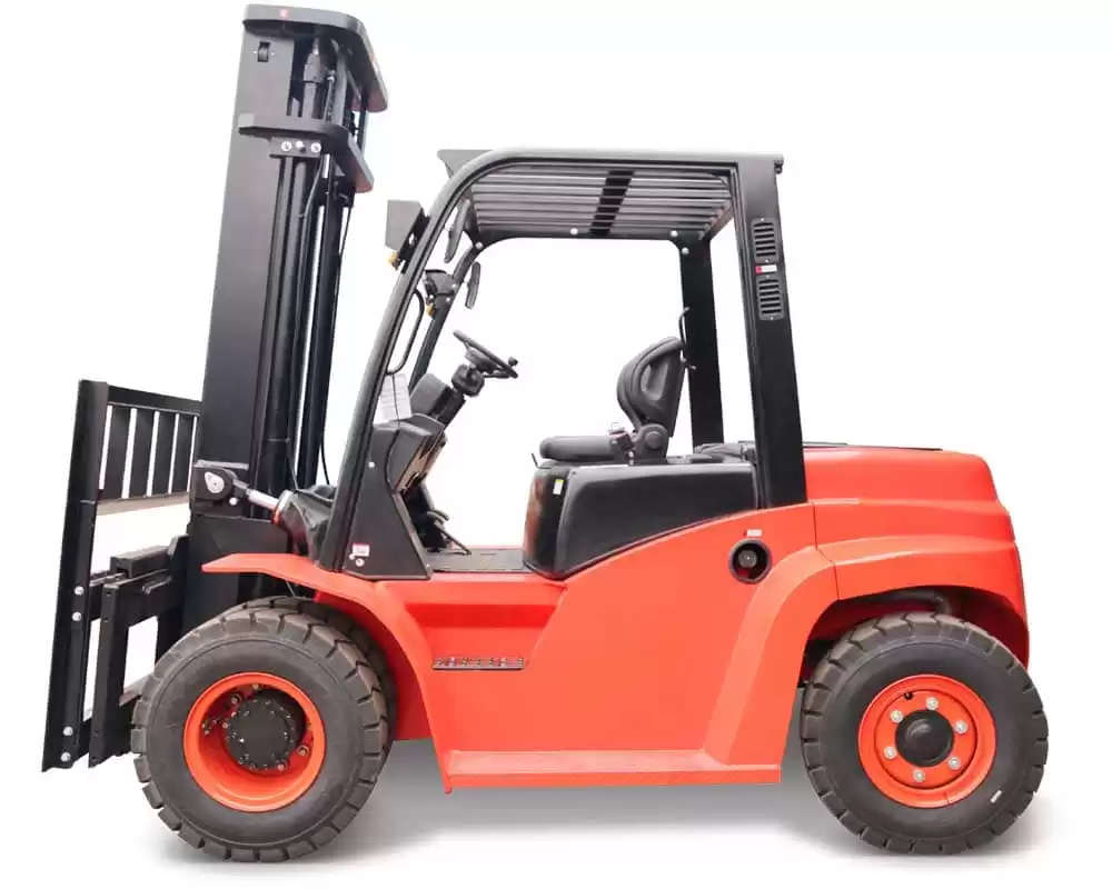 MONTACARGAS DE COMBUSTION CPCD70T8